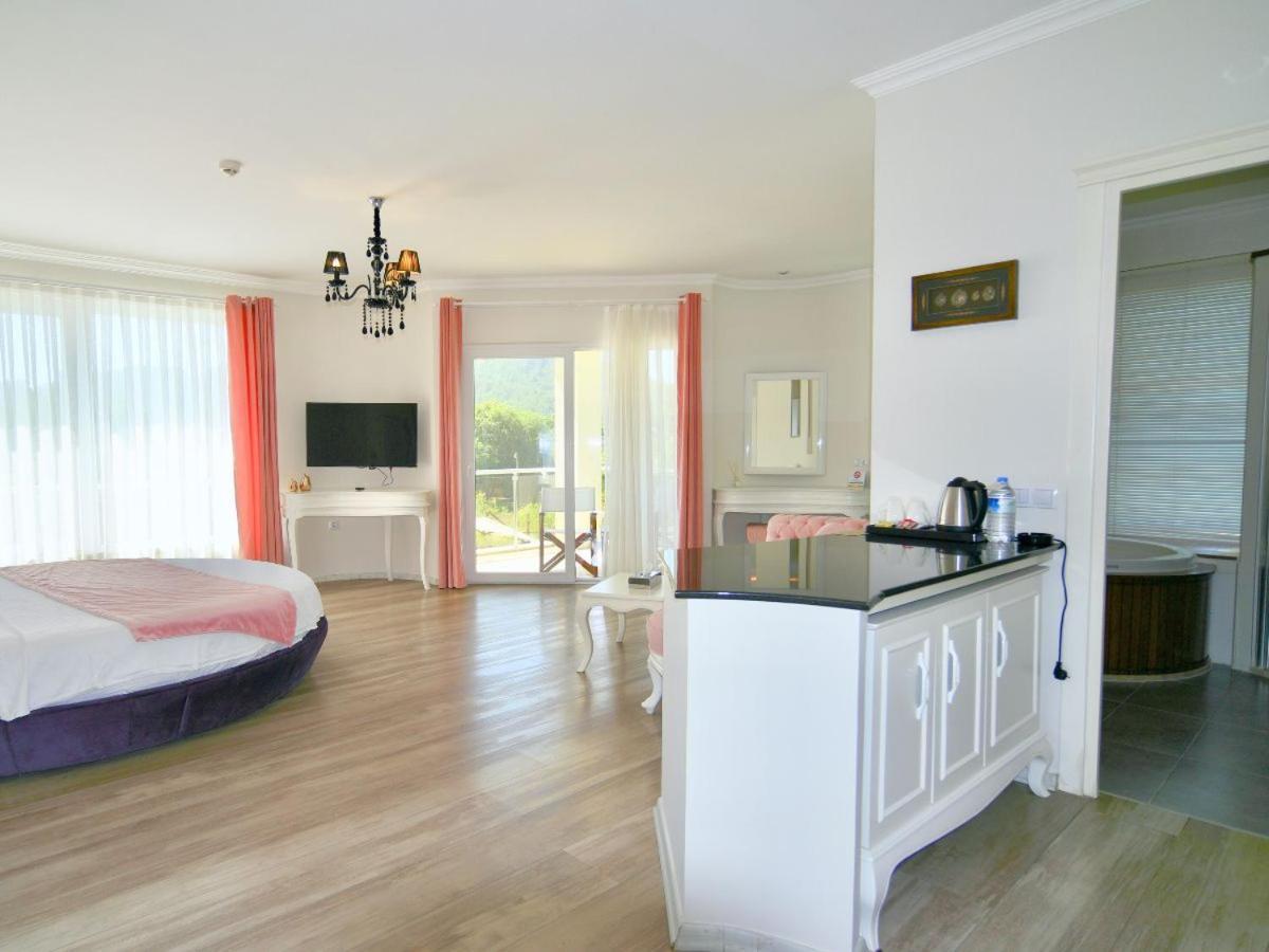 Goecek Naz Hotel Εξωτερικό φωτογραφία